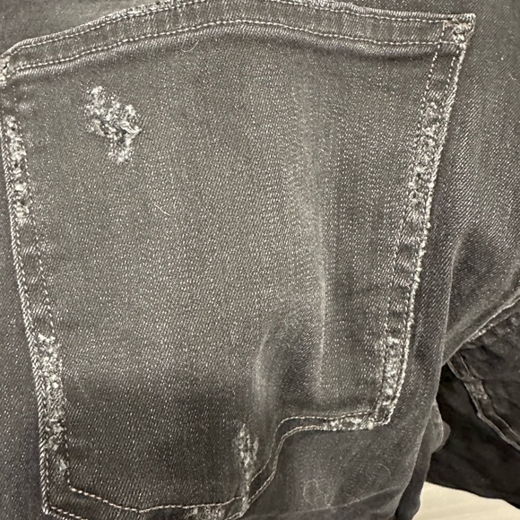 Citizens of humanity distressed dark grey/blk jeans. - Picture 3 of 5